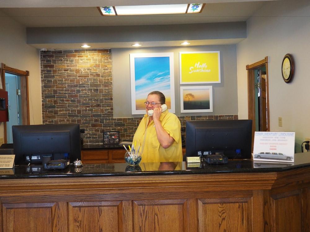 Days Inn By Wyndham Petoskey Zewnętrze zdjęcie